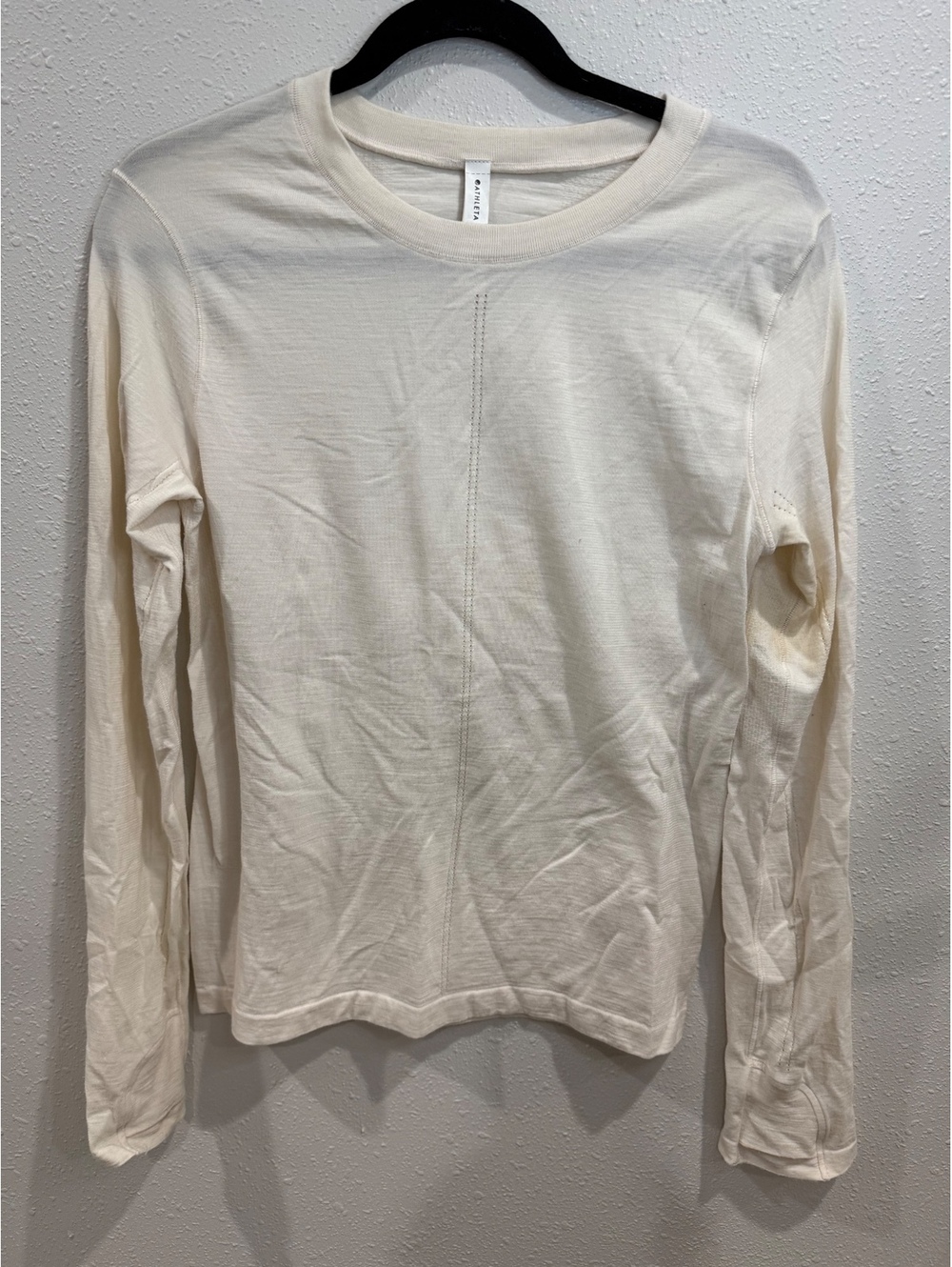 Athleta Women’s Long Sleeve Performance Top Size Large Ivory White